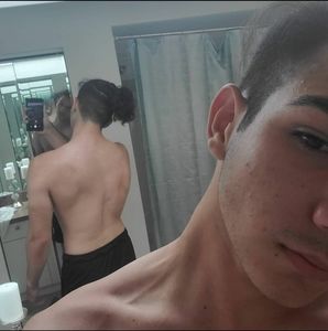 Meet your Posher, Luis angel